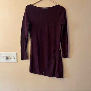 WHITE HOUSE BLACK MARKET SMALL BUTTON DETAIL SWEATER TUNIC SWEATER BURGUNDY